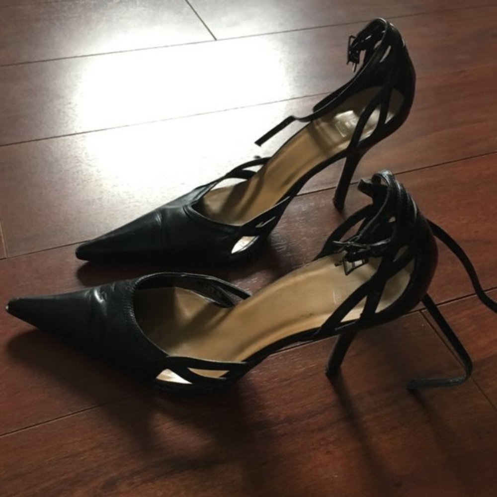Women's size 7 pointed toe heels